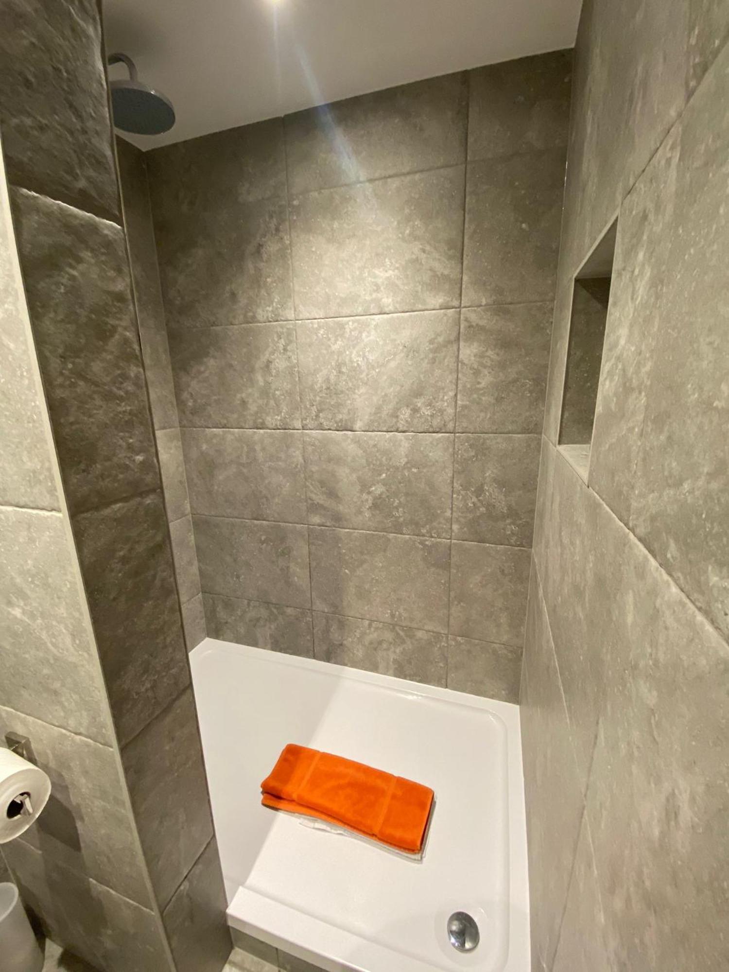 3 The View Apartments Ilfracombe - Hot Tub, Parking, Lift, Ev Exterior photo