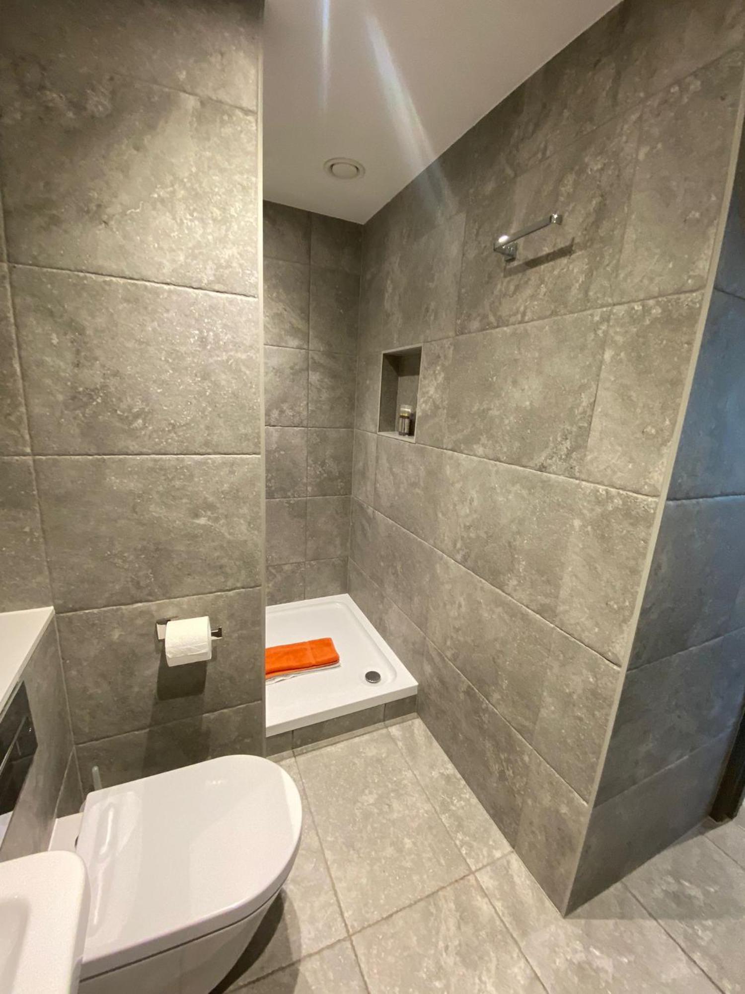 3 The View Apartments Ilfracombe - Hot Tub, Parking, Lift, Ev Exterior photo